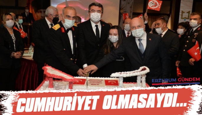 Erzurum'da Cumhuriyet Resepsiyonu