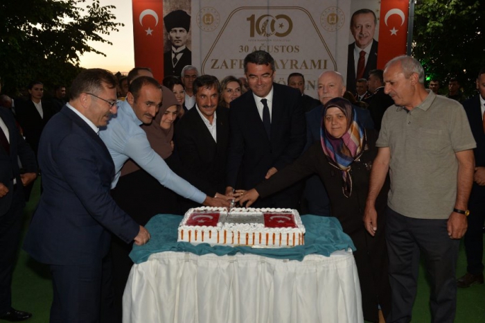 Erzurum’da 30 Ağustos Kabul Töreni 14